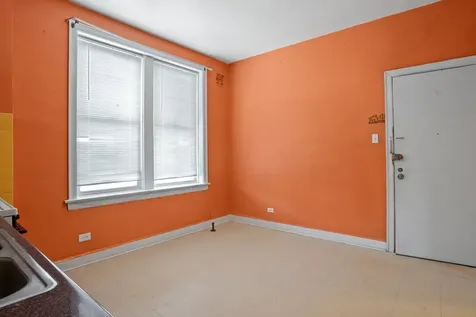 3900 West 26th Street Chicago IL 60623