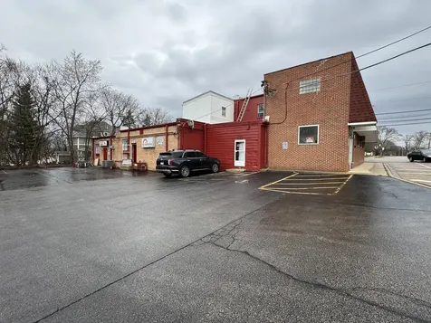 375-395 East State Street South Elgin IL 60177