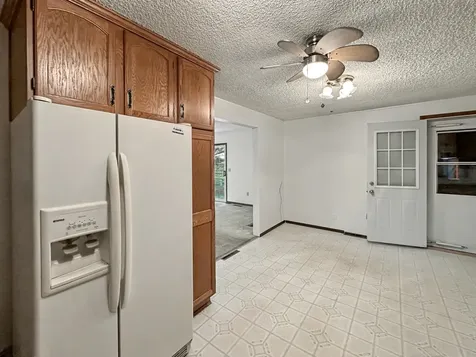 107 South Clinton Street Ashkum IL 60911