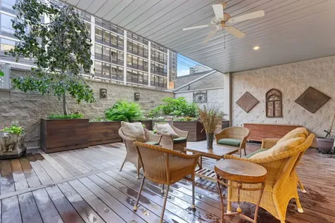 45 East Cedar Street Chicago IL 60611