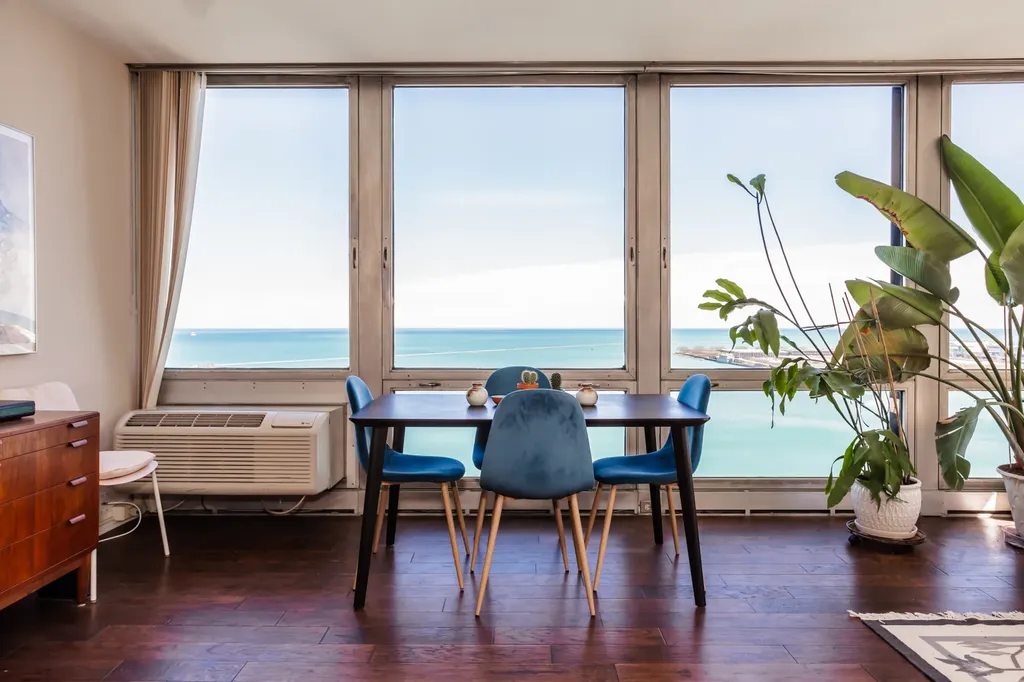 880 North Lake Shore Drive Chicago IL 60611