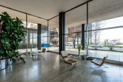 880 North Lake Shore Drive Chicago IL 60611