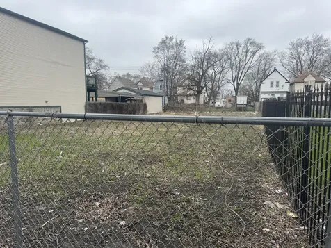 4644 West Ohio Street Chicago IL 60644