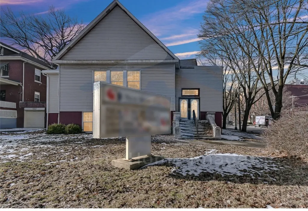 9900 South Prospect Avenue Chicago IL 60643