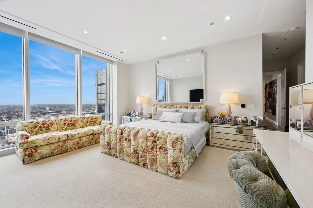 14 West Superior Street Chicago IL 60654