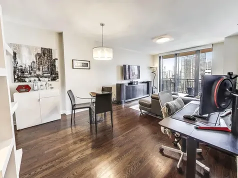330 North Jefferson Street Chicago IL 60661