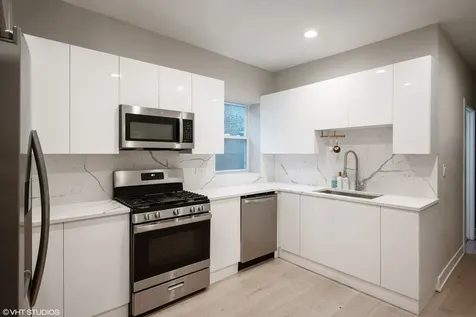 7532 South Parnell Avenue Chicago IL 60620