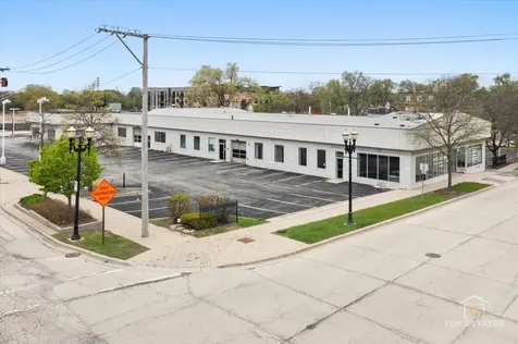 206 North Cook Street Barrington IL 60010