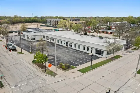 206 North Cook Street Barrington IL 60010
