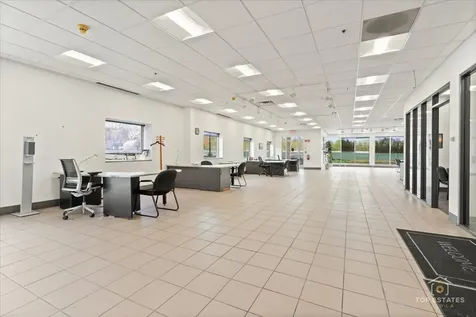 206 North Cook Street Barrington IL 60010
