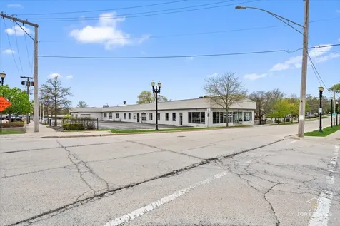 206 North Cook Street Barrington IL 60010