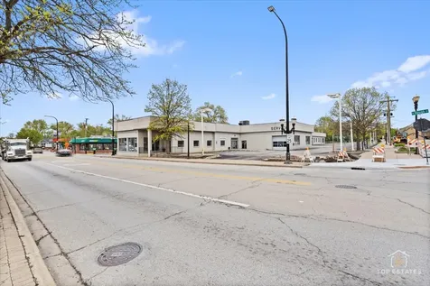 206 North Cook Street Barrington IL 60010