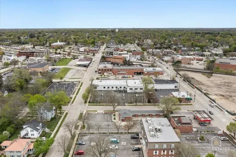 206 North Cook Street Barrington IL 60010