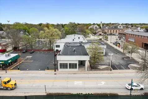 206 North Cook Street Barrington IL 60010