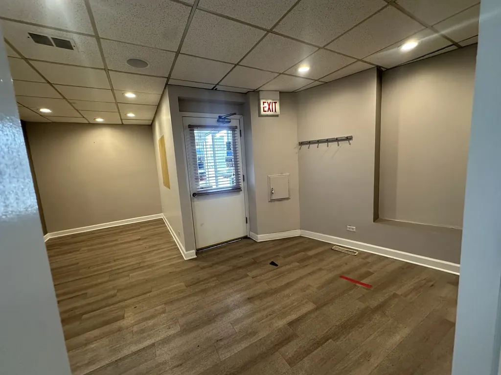 7156 West Higgins Avenue Chicago IL 60656