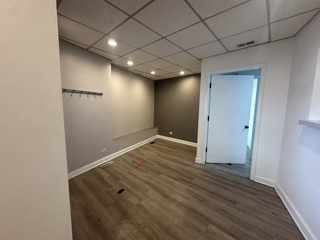 7156 West Higgins Avenue Chicago IL 60656