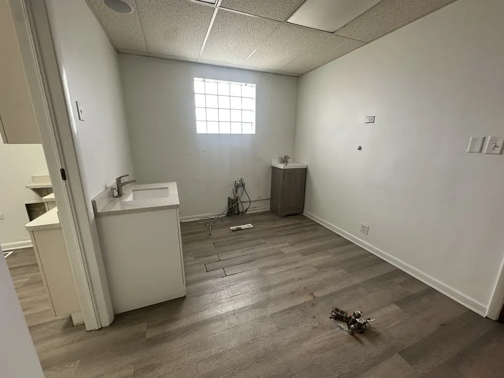 7156 West Higgins Avenue Chicago IL 60656