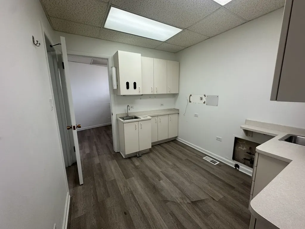 7156 West Higgins Avenue Chicago IL 60656