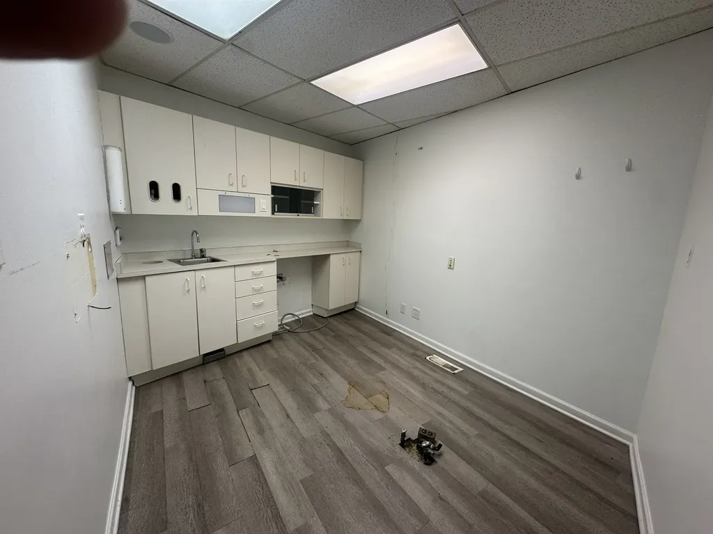 7156 West Higgins Avenue Chicago IL 60656