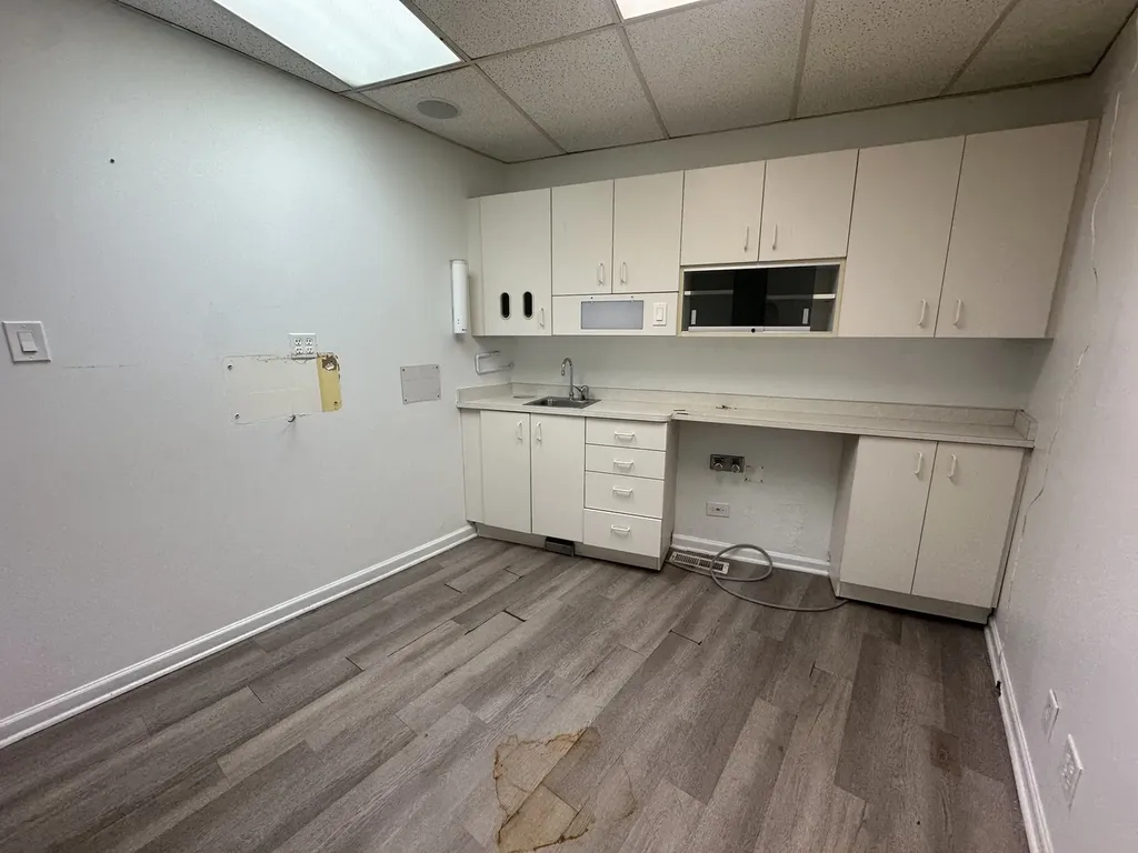 7156 West Higgins Avenue Chicago IL 60656