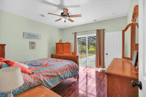 48 Nightingale Circle Camargo IL 61919