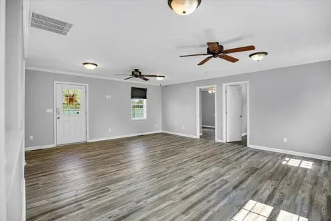 48 Nightingale Circle Camargo IL 61919