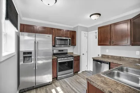 48 Nightingale Circle Camargo IL 61919