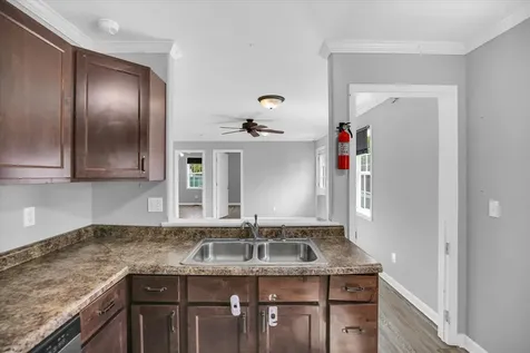 48 Nightingale Circle Camargo IL 61919