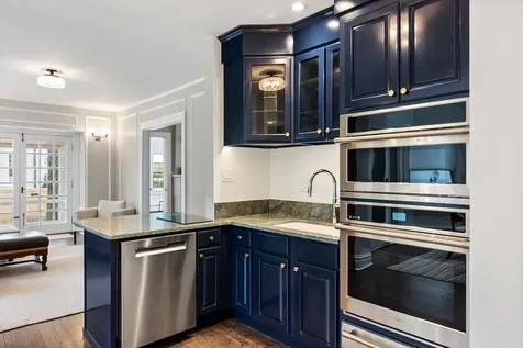527 Warwick Road Kenilworth IL 60043
