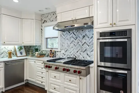 527 Warwick Road Kenilworth IL 60043