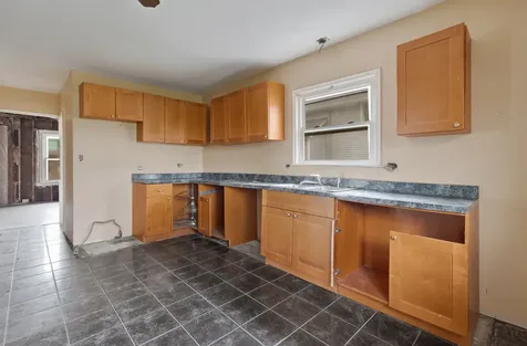 14955 Riverside Drive South Holland IL 60473