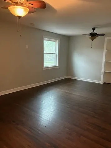 15742 Central Park Avenue Markham IL 60428