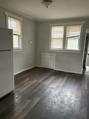15742 Central Park Avenue Markham IL 60428