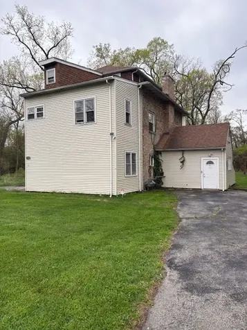 15742 Central Park Avenue Markham IL 60428