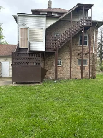 15742 Central Park Avenue Markham IL 60428