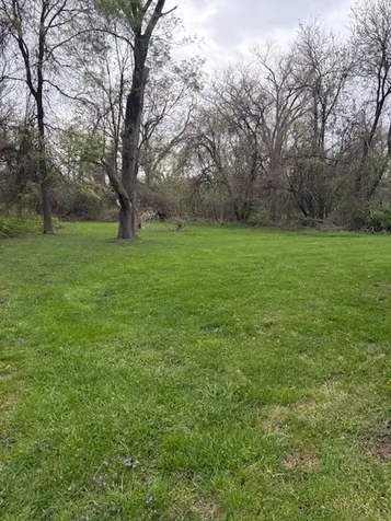 15742 Central Park Avenue Markham IL 60428