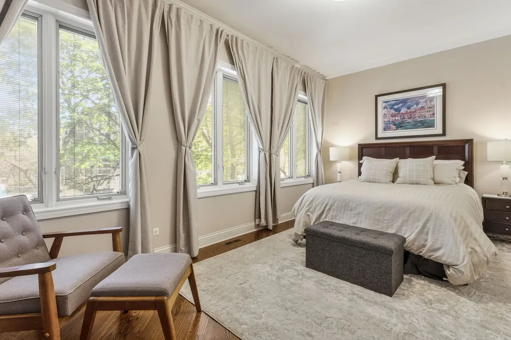 1816 North Hudson Avenue Chicago IL 60614
