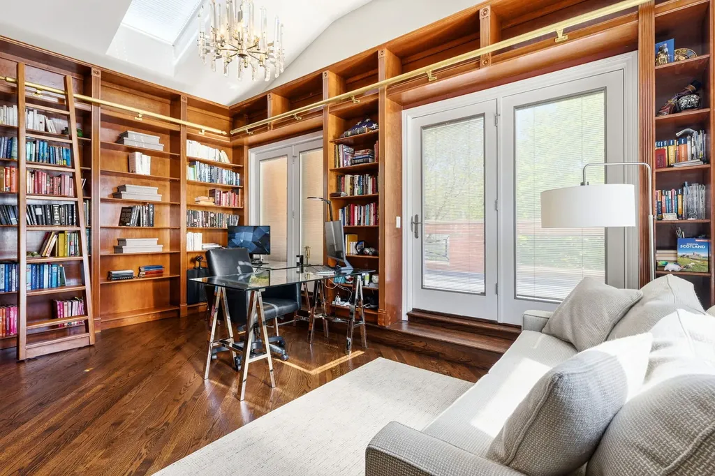 1816 North Hudson Avenue Chicago IL 60614