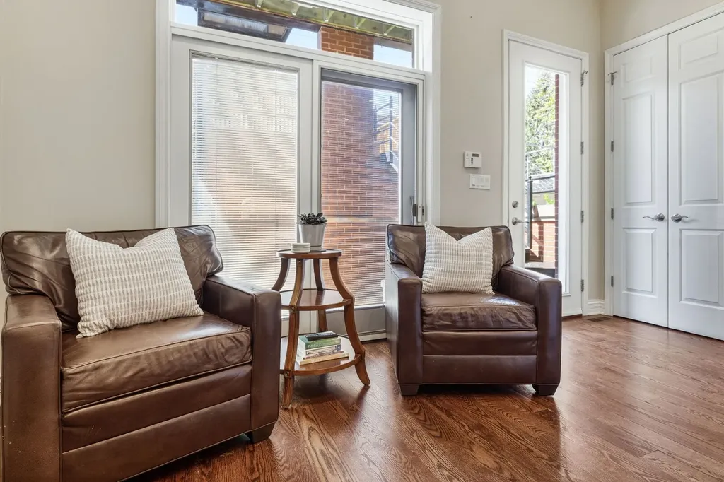 1816 North Hudson Avenue Chicago IL 60614