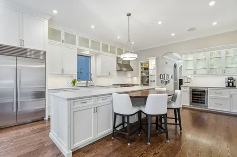 1816 North Hudson Avenue Chicago IL 60614