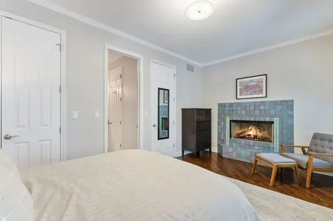 1816 North Hudson Avenue Chicago IL 60614