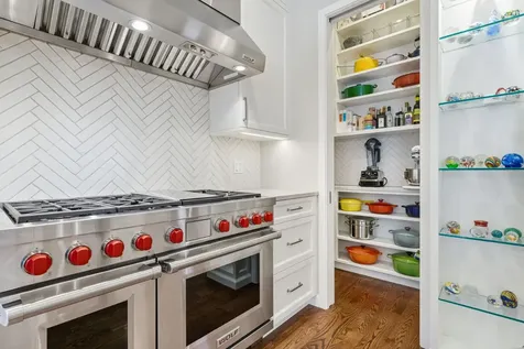 1816 North Hudson Avenue Chicago IL 60614