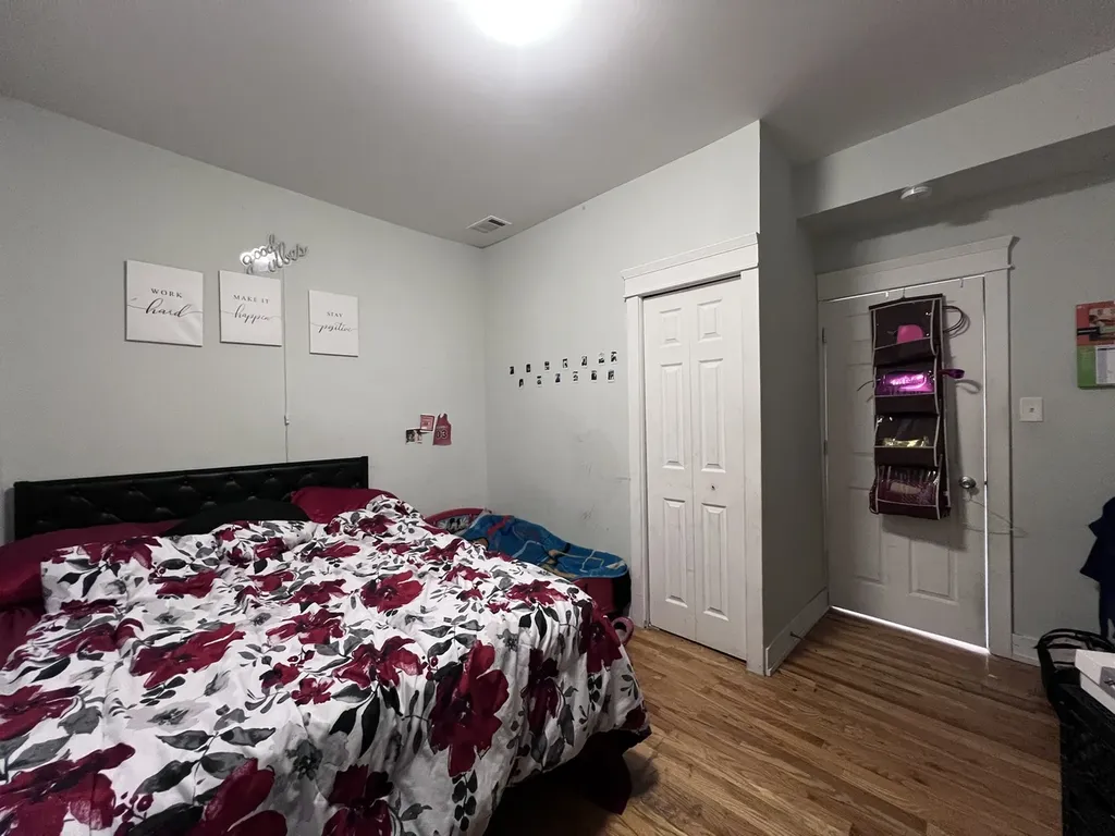 6331 South Throop Street Chicago IL 60636