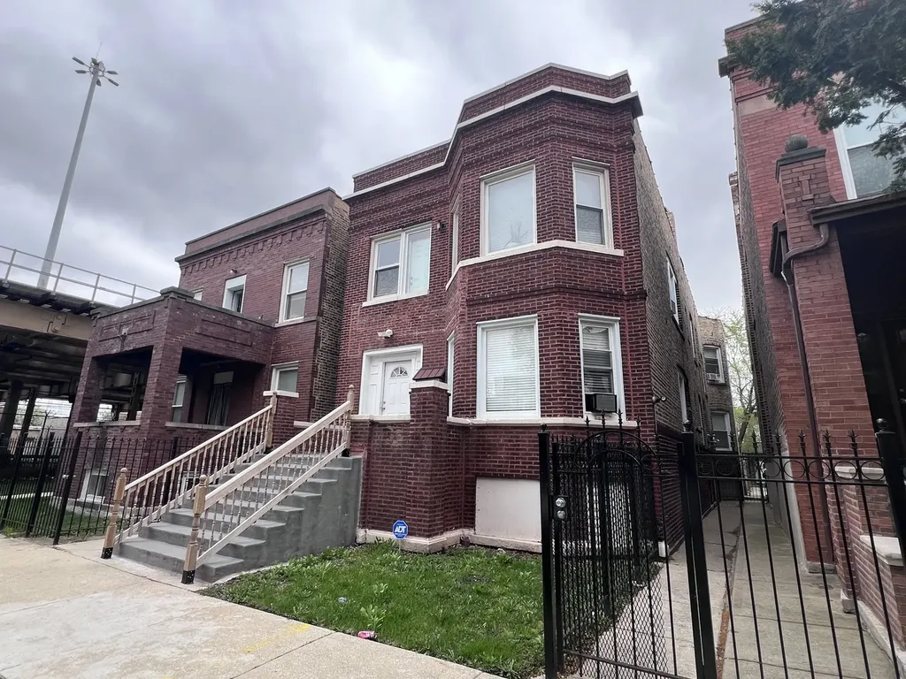 6331 South Throop Street Chicago IL 60636