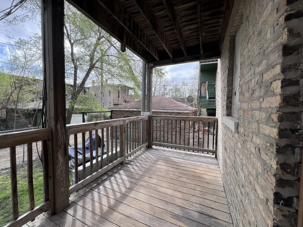 6331 South Throop Street Chicago IL 60636