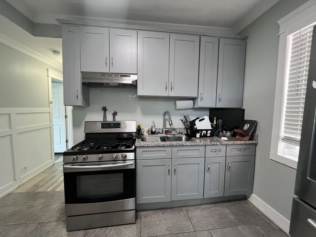 6331 South Throop Street Chicago IL 60636