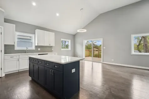 3806 172ND Street Country Club Hills IL 60478