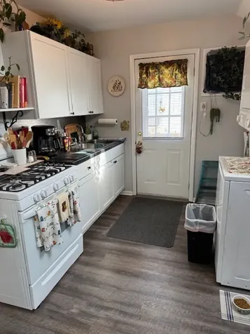 43 West Church Street Sandwich IL 60548