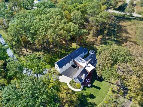 26366 North Farwell Road Mettawa IL 60045