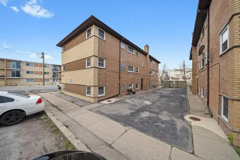 12456 Fairview Avenue Blue Island IL 60406